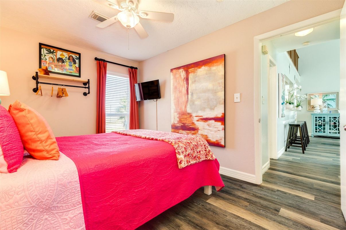 Bedroom, Interior, Wood Texture Flooring