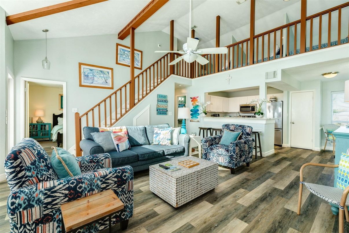 Interior, Kitchen, Living room, Pendant Lights, Stainless Steel Appliances, Wood Texture Flooring