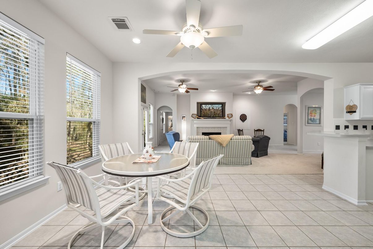 Dining room, Fireplace, Interior, Recessed Lighting