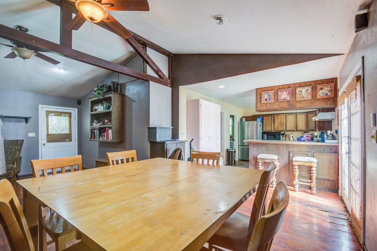 Dining room, Interior, Kitchen, Recessed Lighting, Wood Texture Flooring