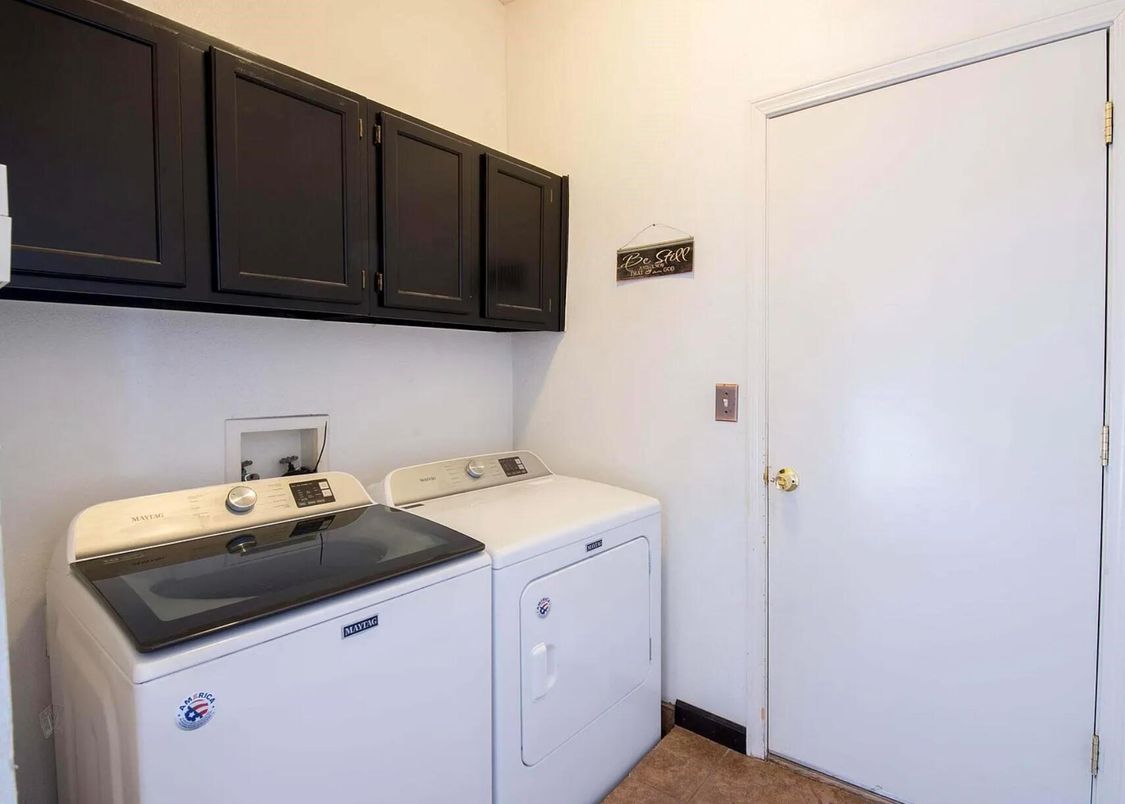 Interior, Washer