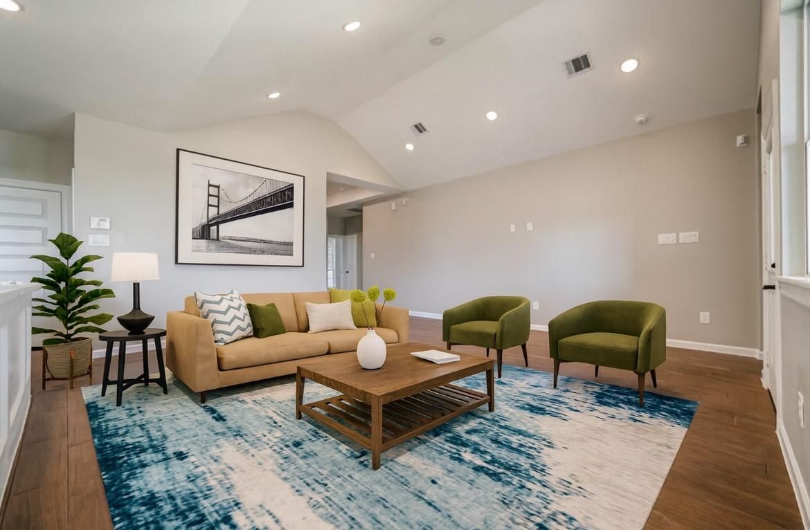 Interior, Living room, Recessed Lighting, Wood Texture Flooring