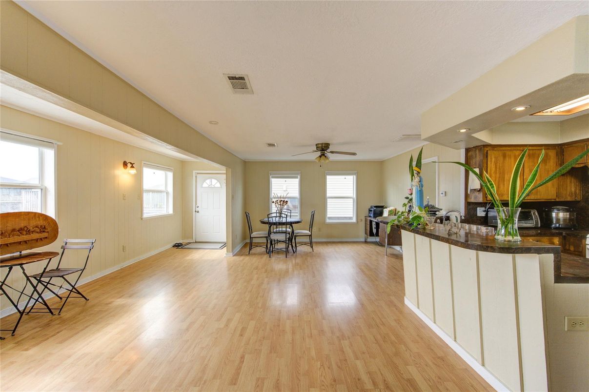Dining room, Interior, Recessed Lighting, Wood Texture Flooring