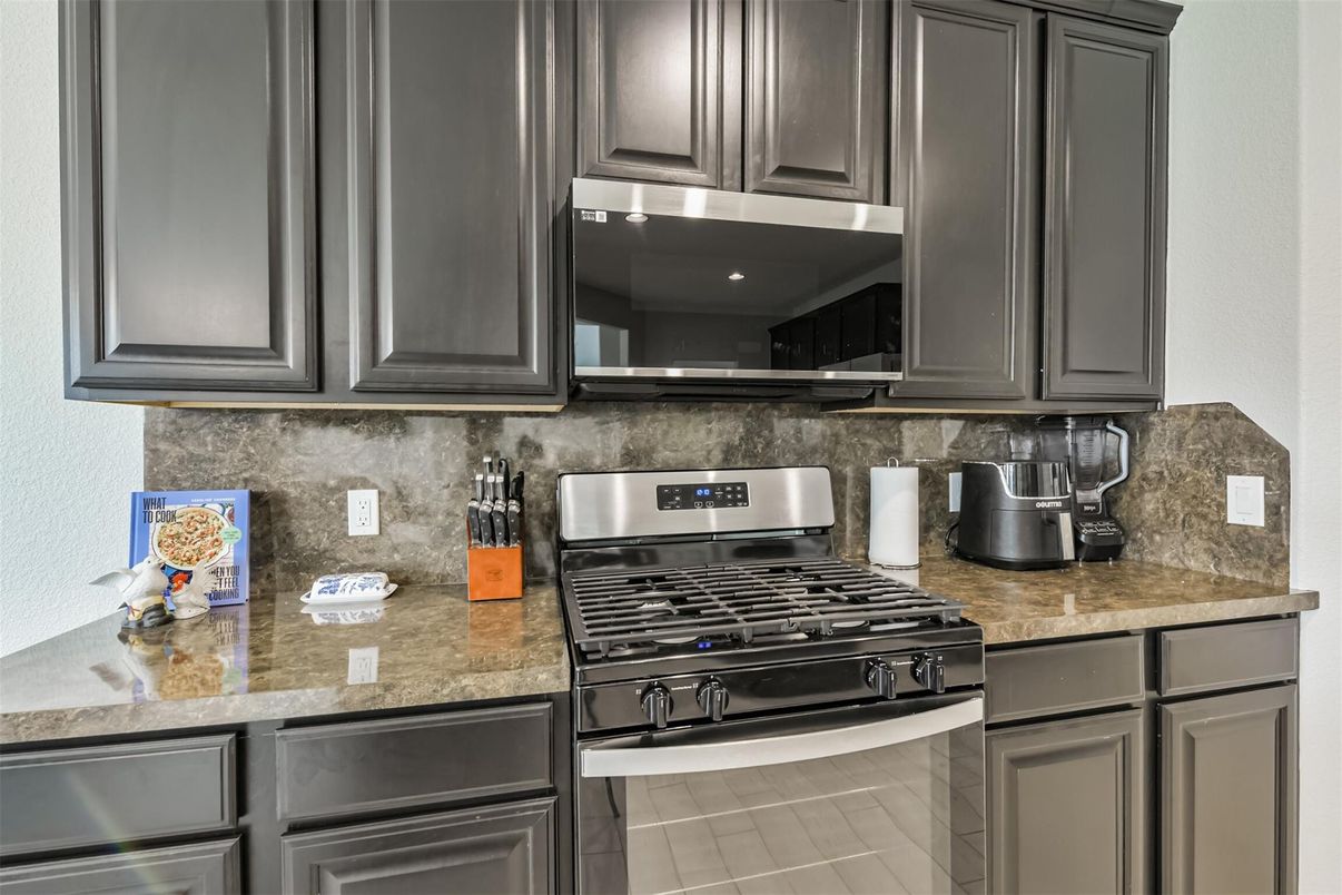 Interior, Kitchen, Stainless Steel Appliances