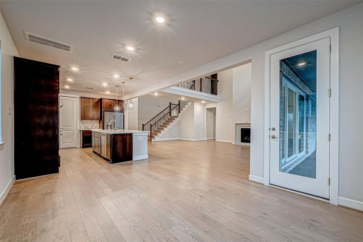 Interior, Kitchen, Pendant Lights, Recessed Lighting, Wood Texture Flooring