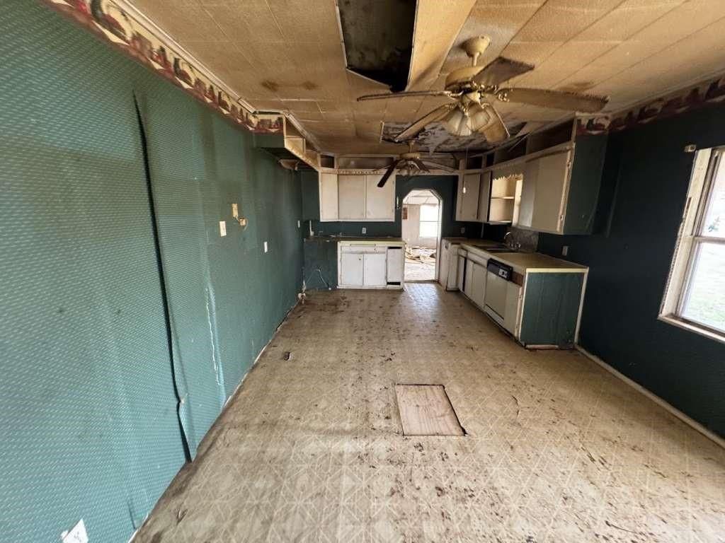 Empty room, Interior, Kitchen