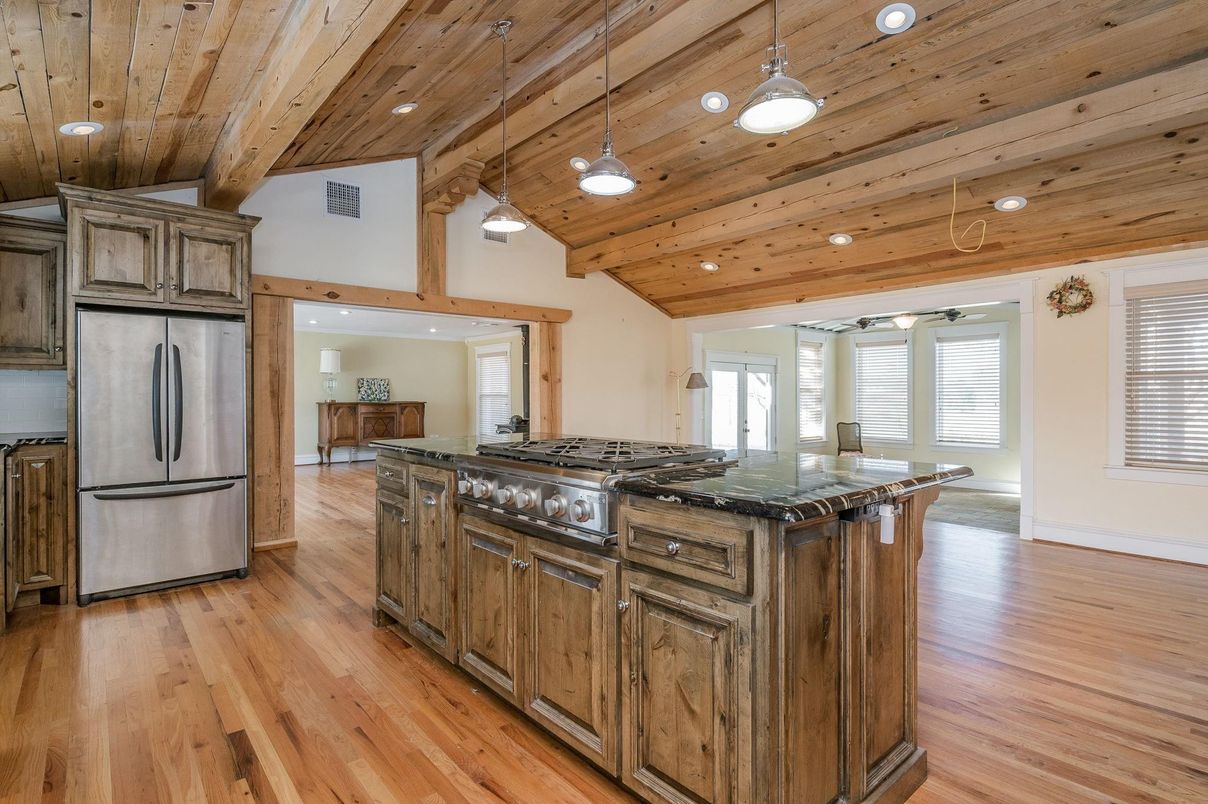 Interior, Kitchen, Pendant Lights, Recessed Lighting, Wooden Beams, Wooden Ceilings, Wood Texture Flooring