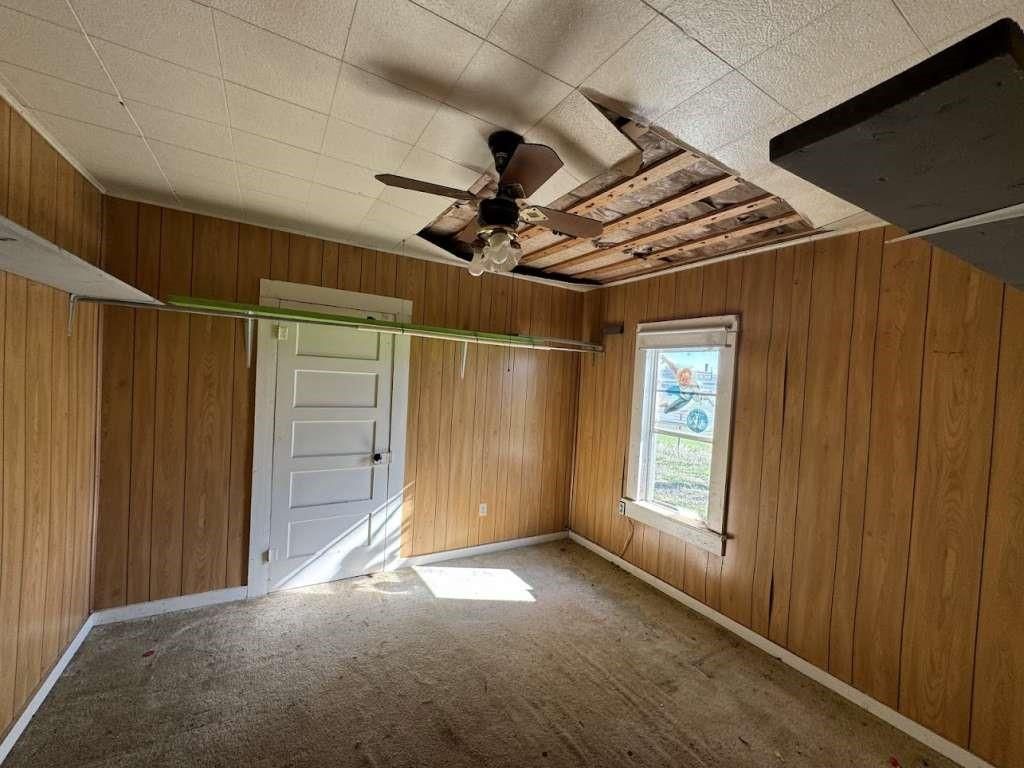 Empty room, Interior, Wooden Walls