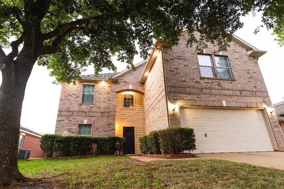Attached, Exterior, Facade, Brick Facade, Brick Traditional