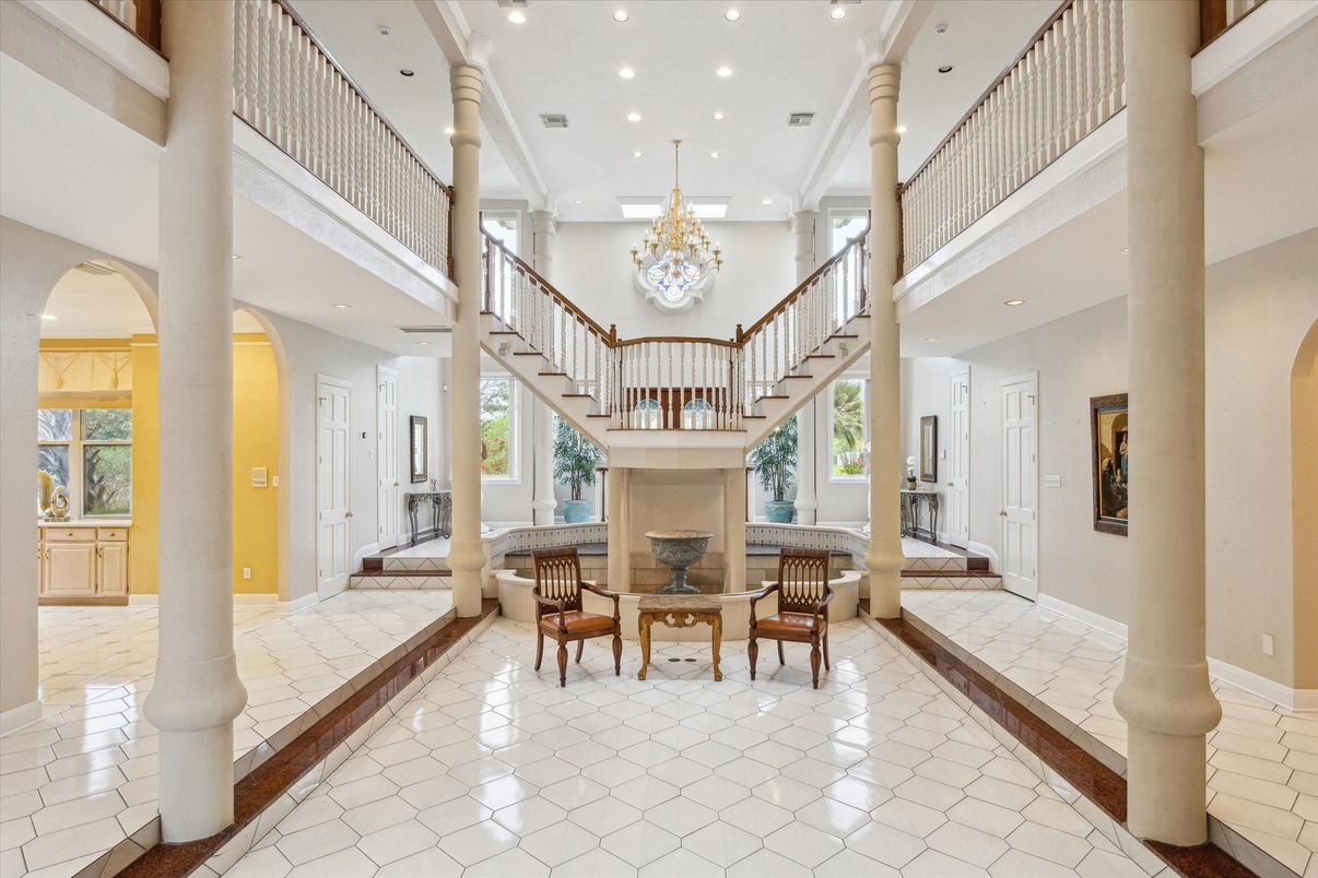 Chandelier, Dining room, Interior, Recessed Lighting
