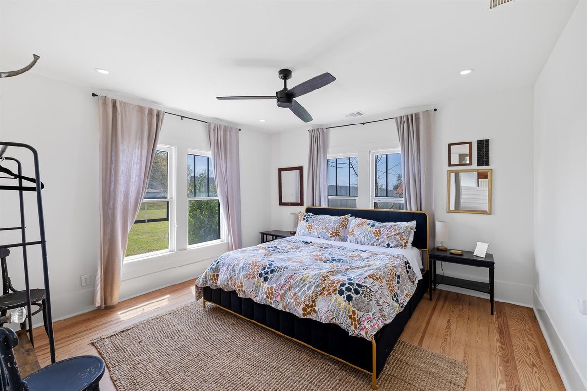 Bedroom, Interior, Recessed Lighting, Wood Texture Flooring
