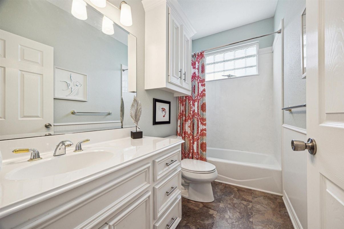 Bathroom, Interior