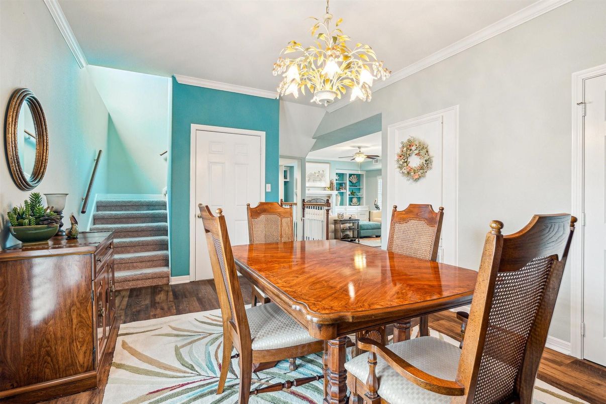 Chandelier, Dining room, Interior, Wood Texture Flooring