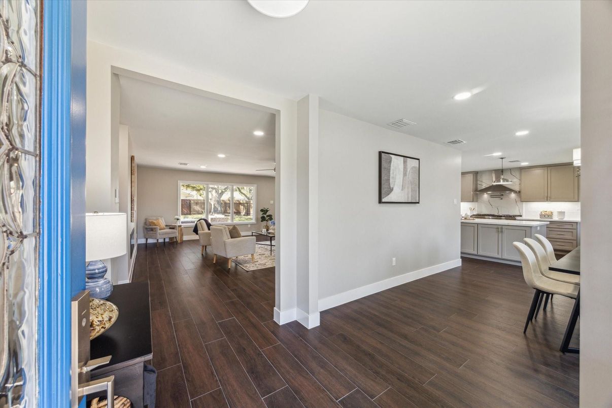 Dining room, Interior, Kitchen, Living room, Pendant Lights, Recessed Lighting, Wood Texture Flooring