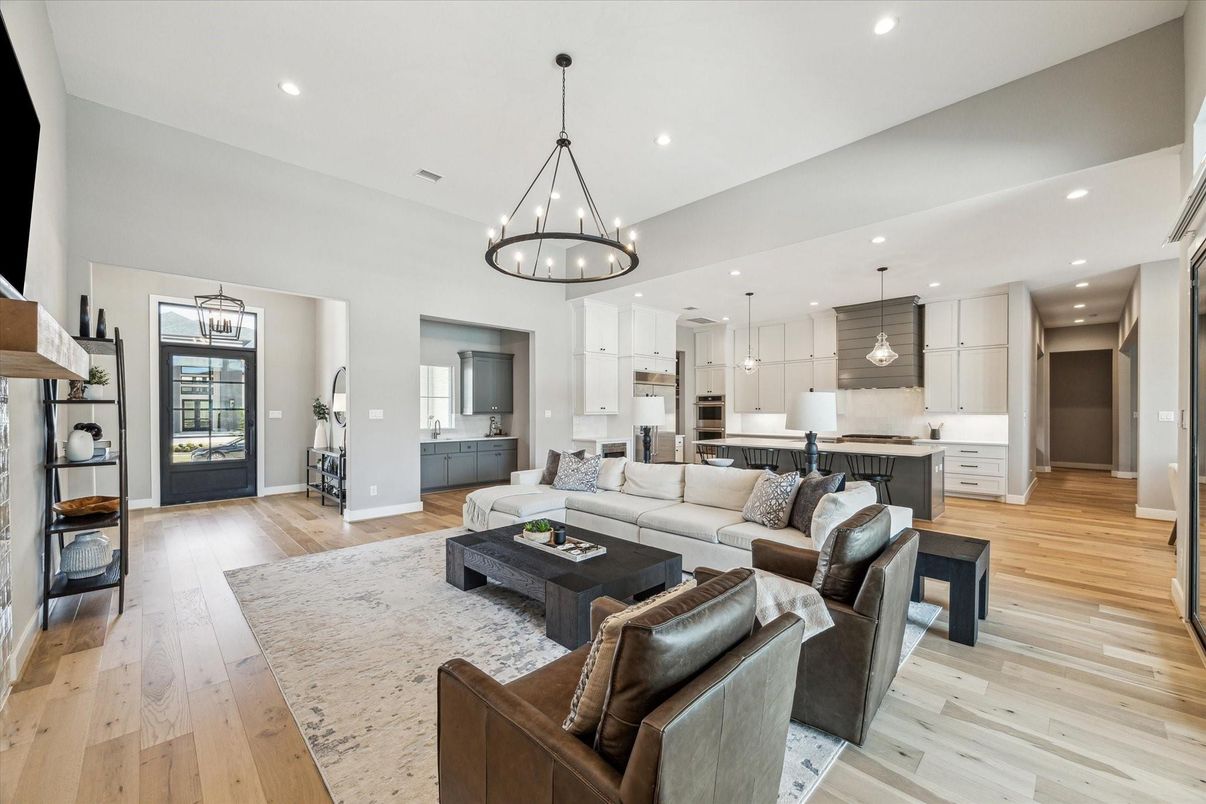 Interior, Kitchen, Living room, Pendant Lights, Recessed Lighting, Wood Texture Flooring