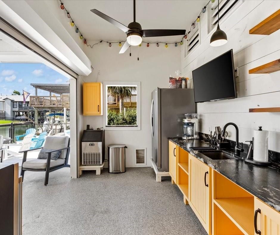 Interior, Kitchen
