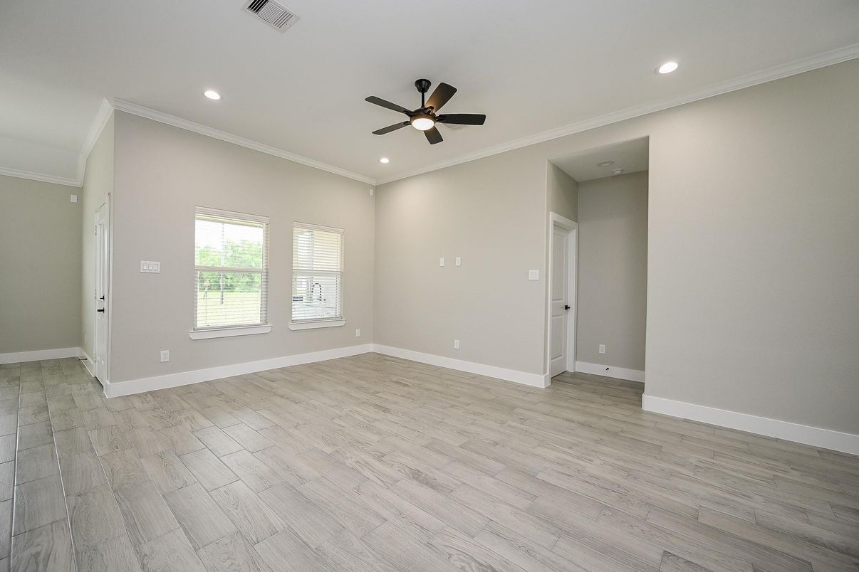 Empty room, Interior, Recessed Lighting, Wood Texture Flooring