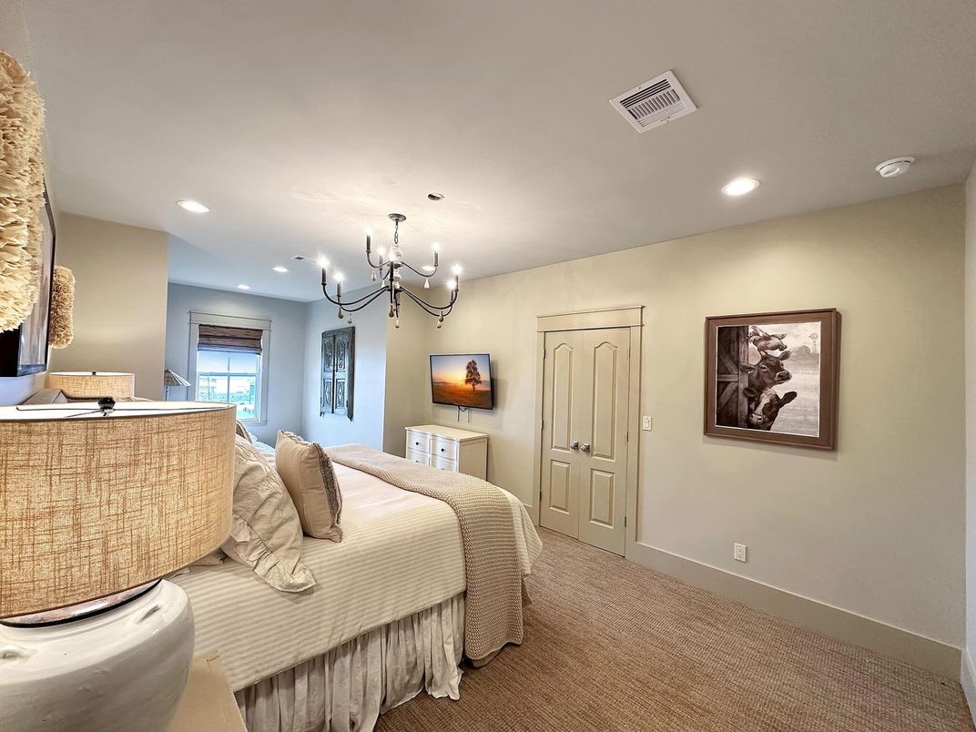 Bedroom, Chandelier, Interior, Recessed Lighting