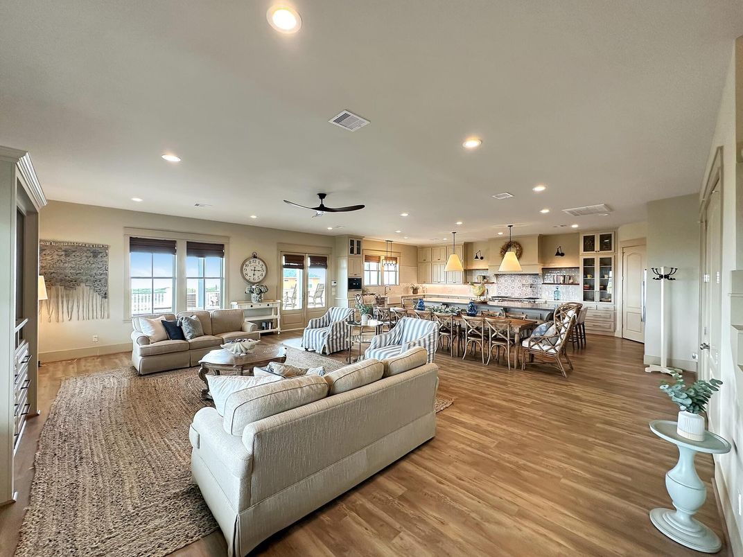 Dining room, Interior, Kitchen, Living room, Pendant Lights, Recessed Lighting, Wood Texture Flooring