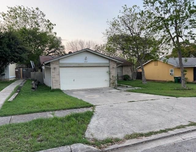 Detached Garage, Exterior