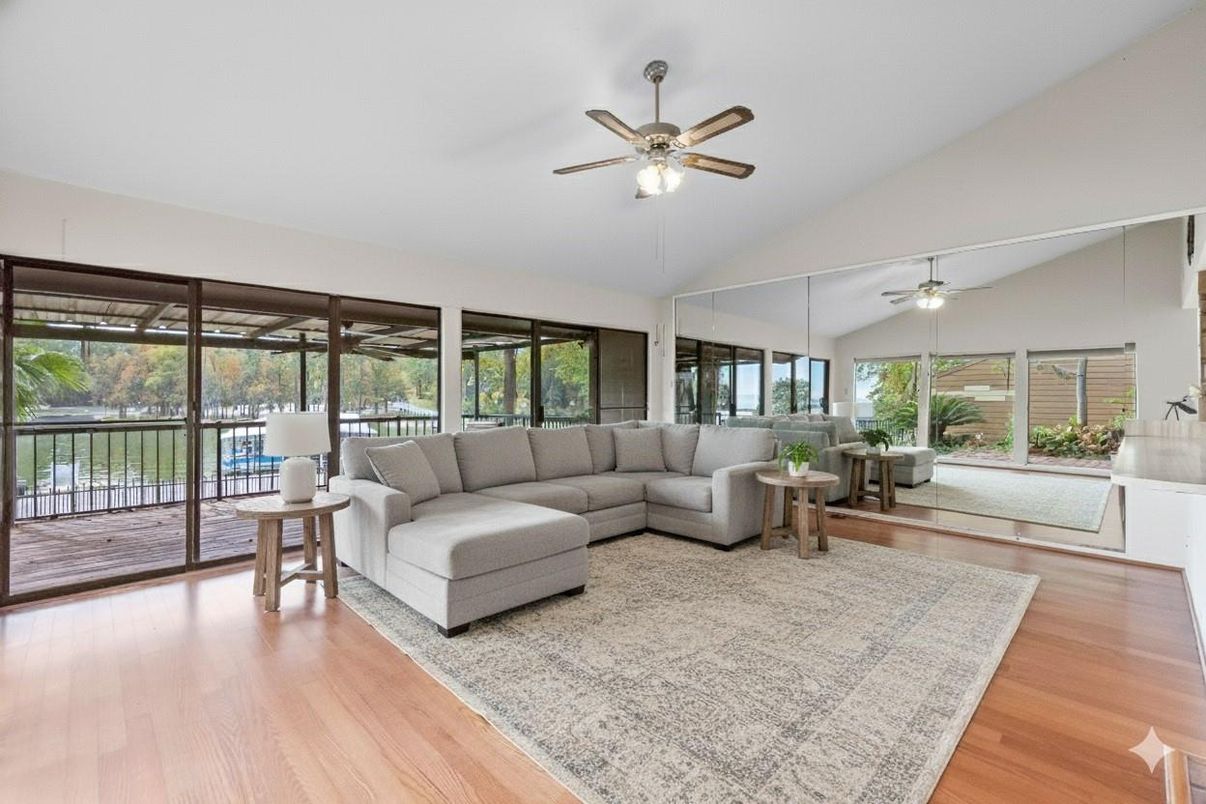 Interior, Living room, Sun Room, Wood Texture Flooring