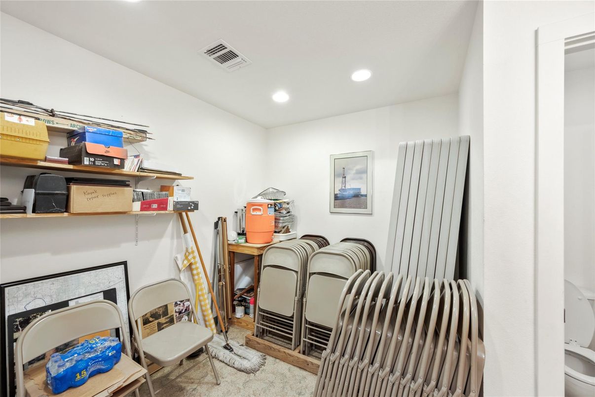 Interior, Recessed Lighting