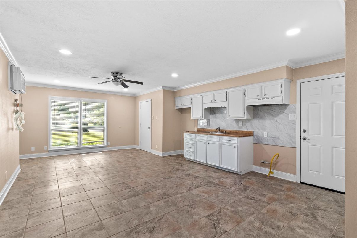 Interior, Kitchen, Recessed Lighting