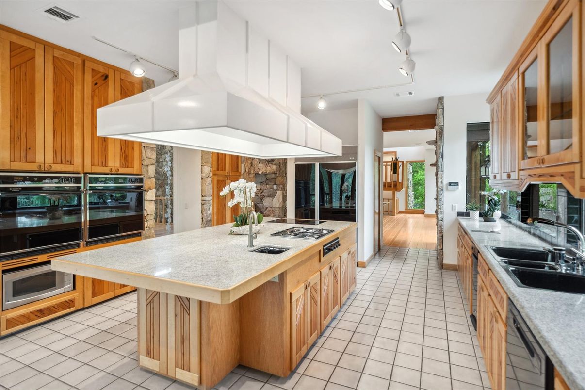 Interior, Kitchen, Stone Walls