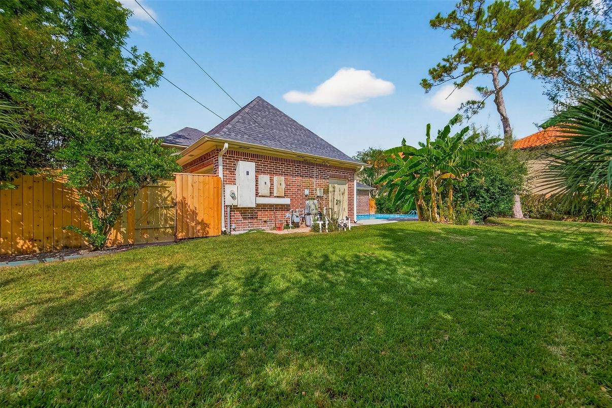 Backyard, Exterior, Solar Panels
