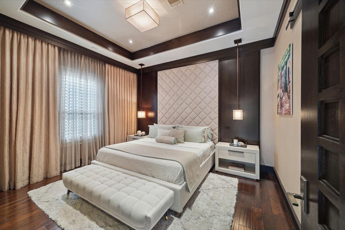 Bedroom, Interior, Recessed Lighting, Wood Texture Flooring