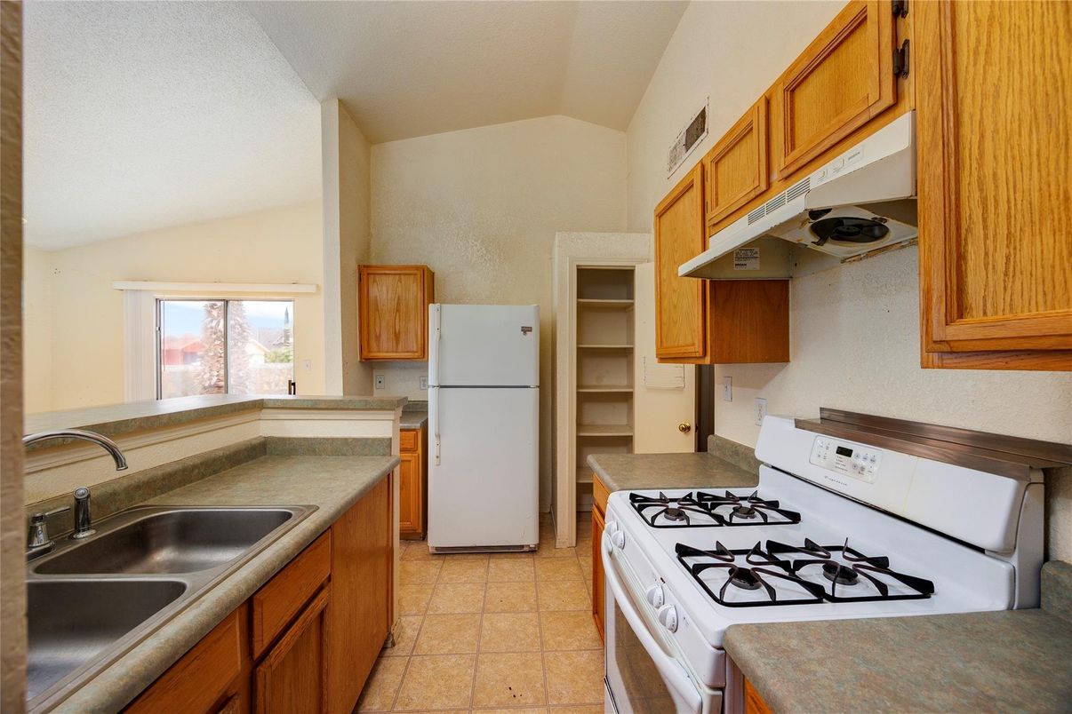 Interior, Kitchen