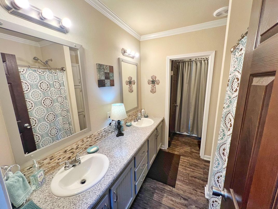 Bathroom, Dual Sink Vanities, Interior, Wood Texture Flooring