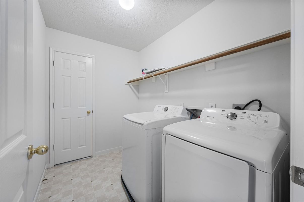 Interior, Washer