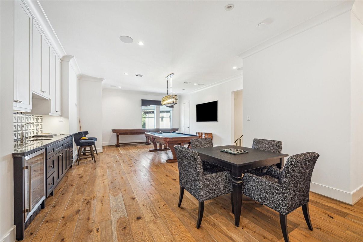 Billiard Table, Dining room, Game Room, Interior, Pendant Lights, Recessed Lighting, Wood Texture Flooring