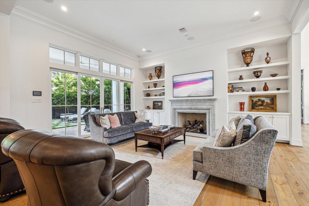 Fireplace, Interior, Living room, Recessed Lighting, Wood Texture Flooring