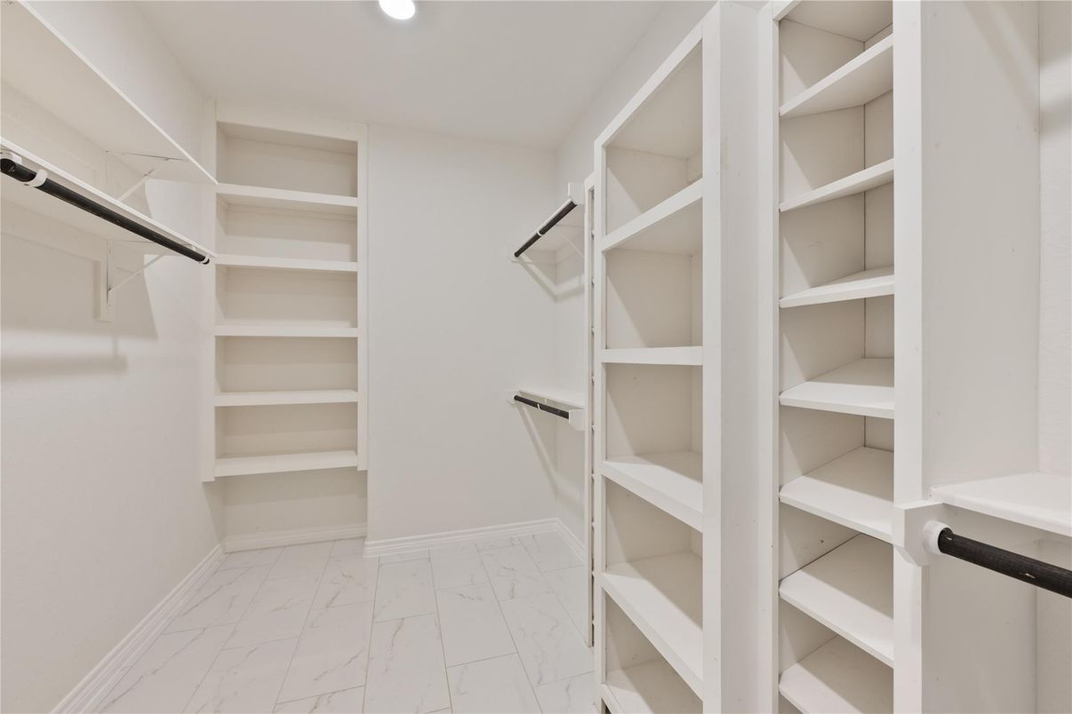 Interior, Marble, Recessed Lighting, Walk-in Closets