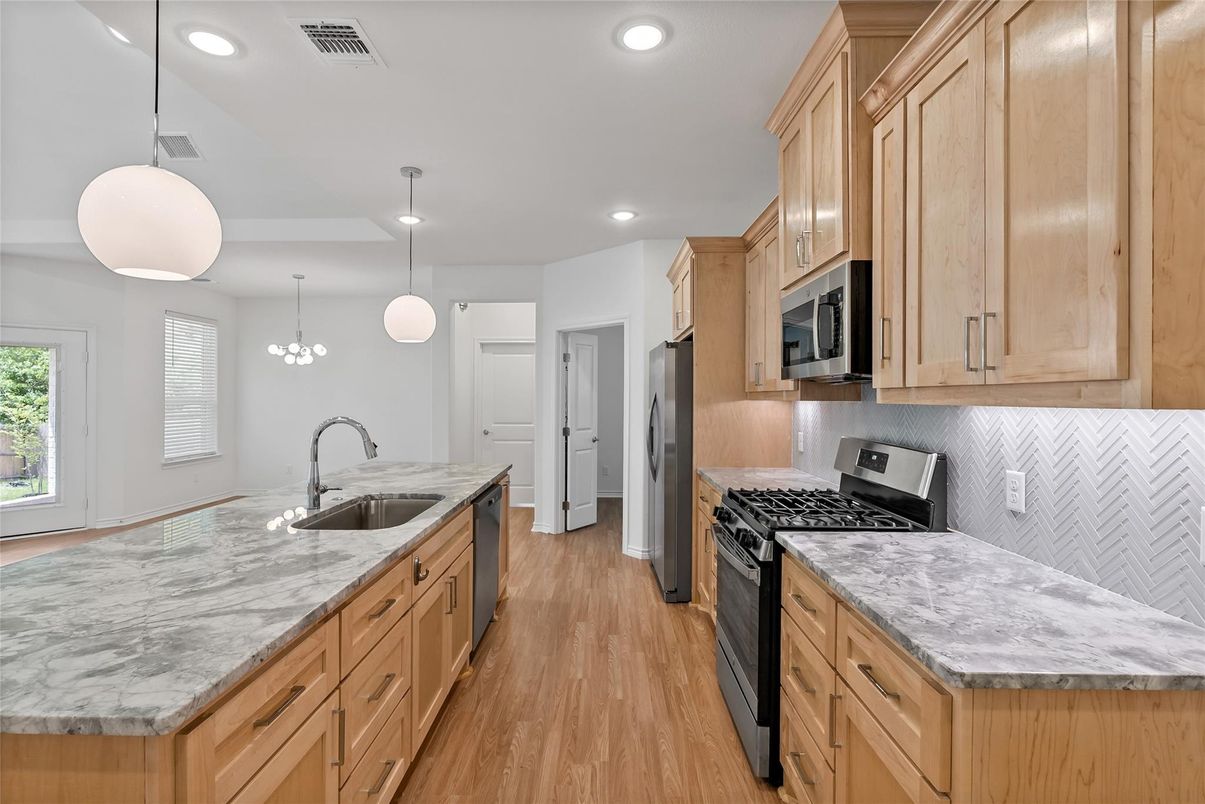 Interior, Kitchen, Pendant Lights, Recessed Lighting, Wood Texture Flooring