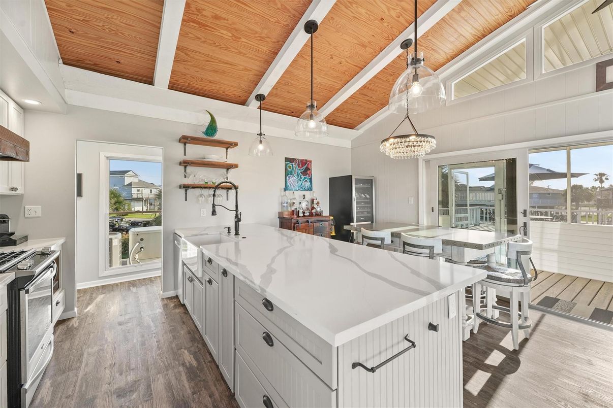 Chandelier, Dining room, Interior, Kitchen, Pendant Lights, Wooden Ceilings, Wood Texture Flooring