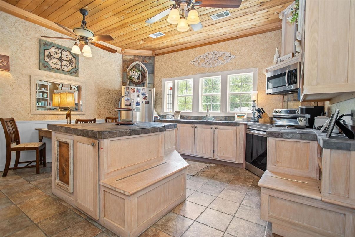Interior, Kitchen, Wooden Ceilings