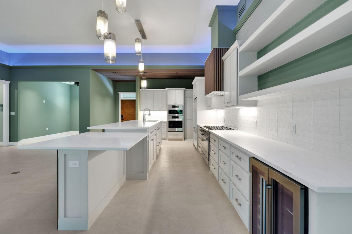 Interior, Kitchen, Stainless Steel Appliances