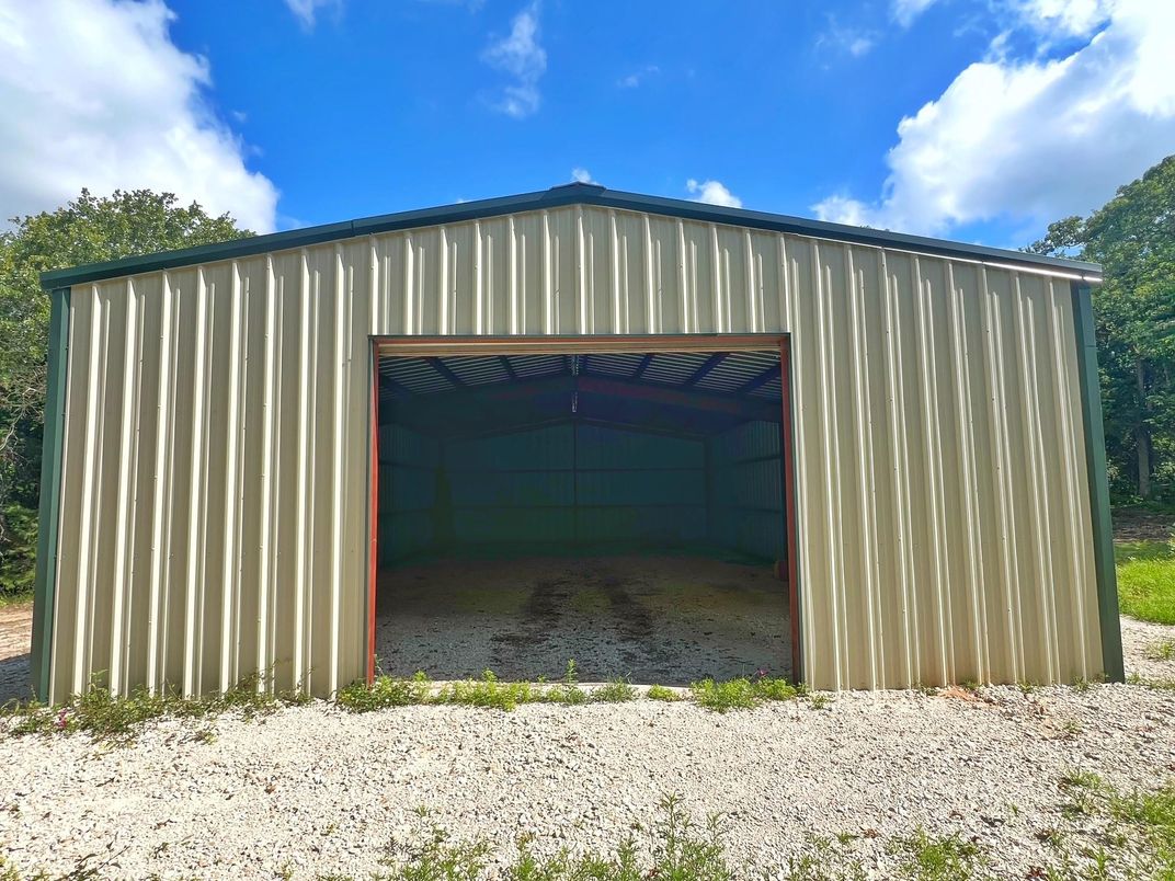 Detached Garage, Exterior