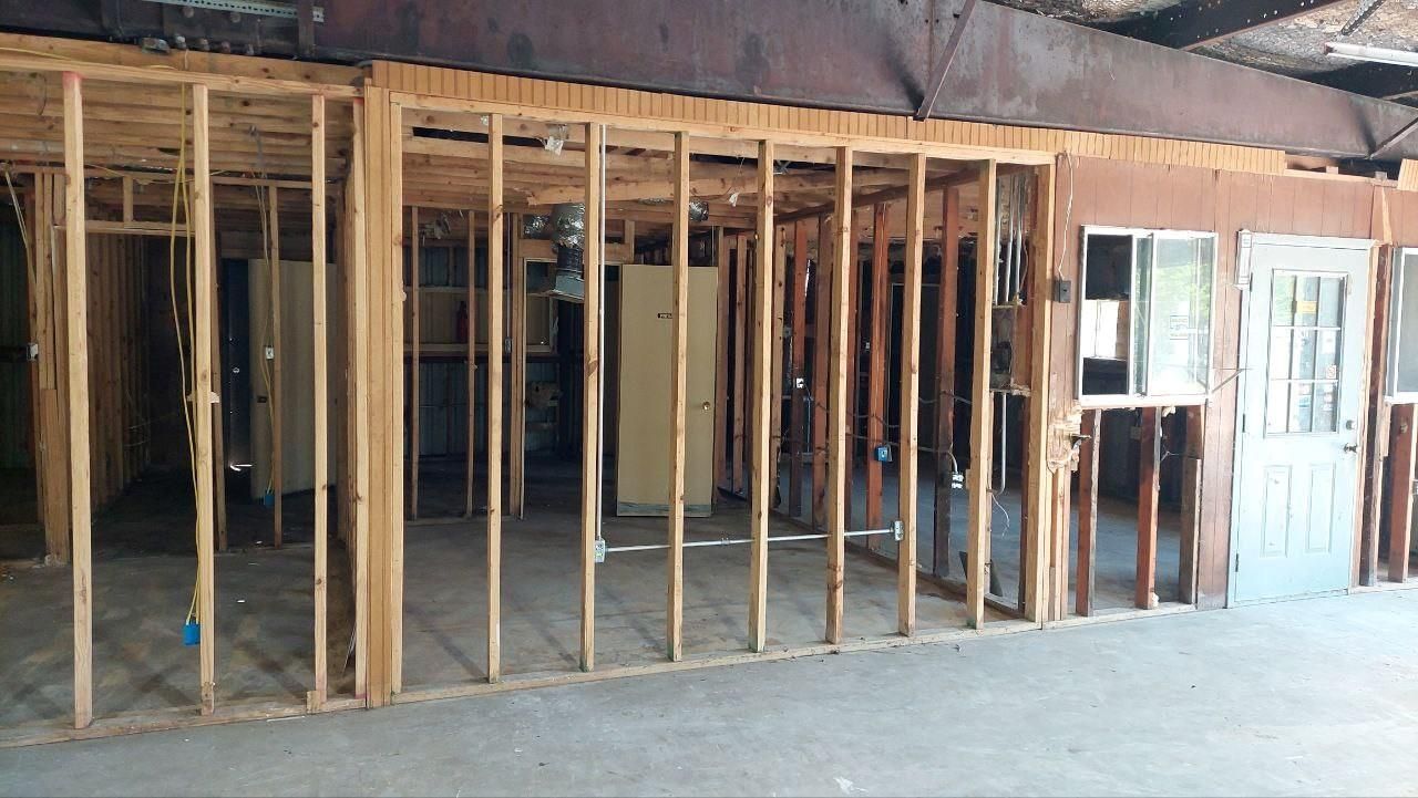 Interior, Wooden Beams