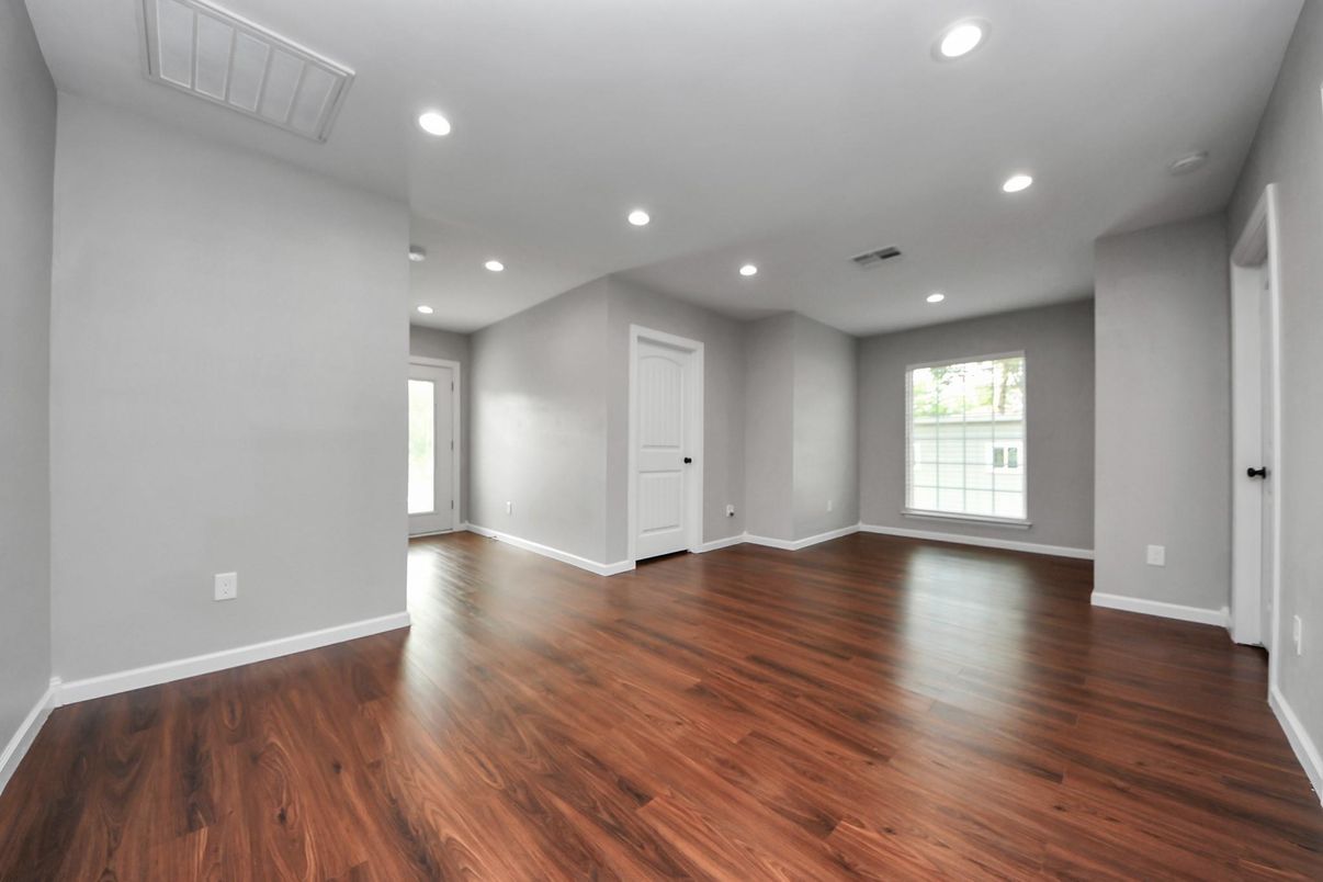 Empty room, Interior, Recessed Lighting, Wood Texture Flooring