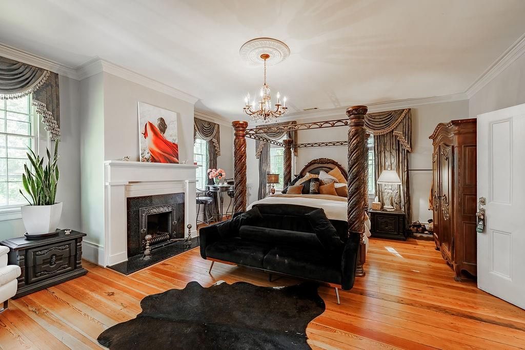 Chandelier, Fireplace, Interior, Wood Texture Flooring