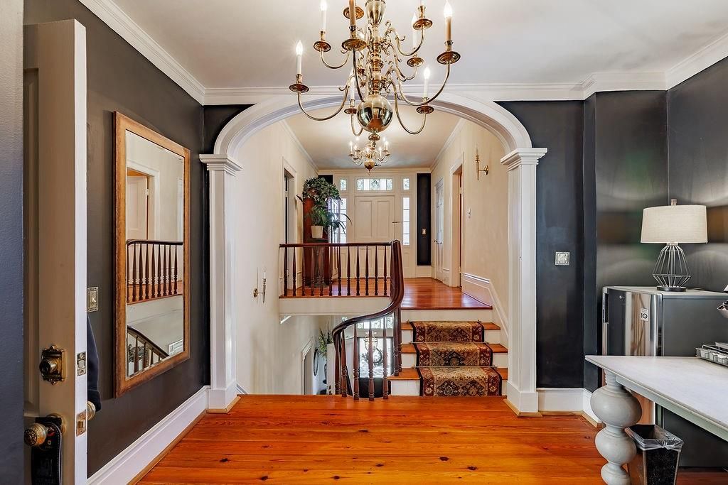 Chandelier, Interior, Wood Texture Flooring