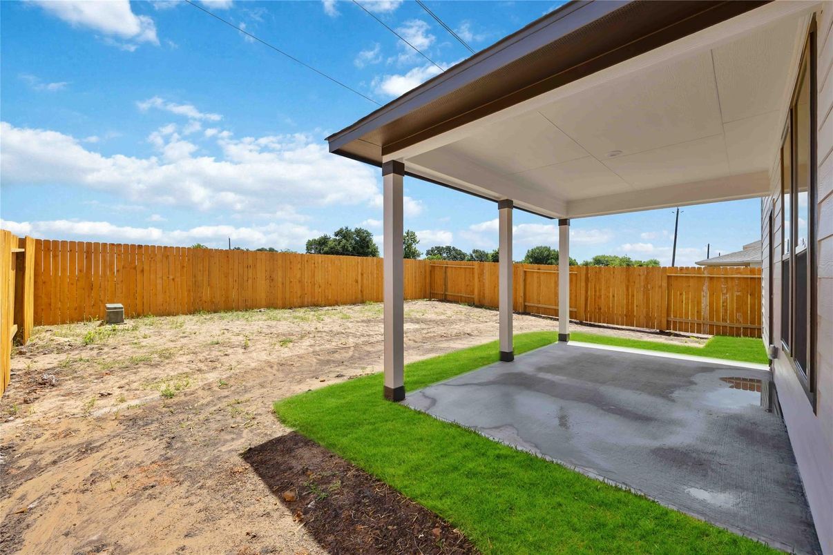Backyard, Exterior