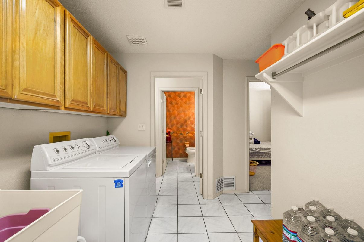 Interior, Washer