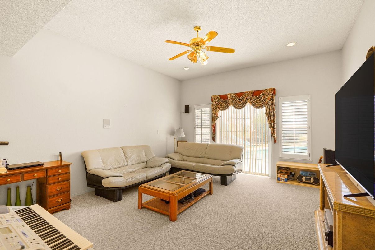 Interior, Living room, Piano, Recessed Lighting