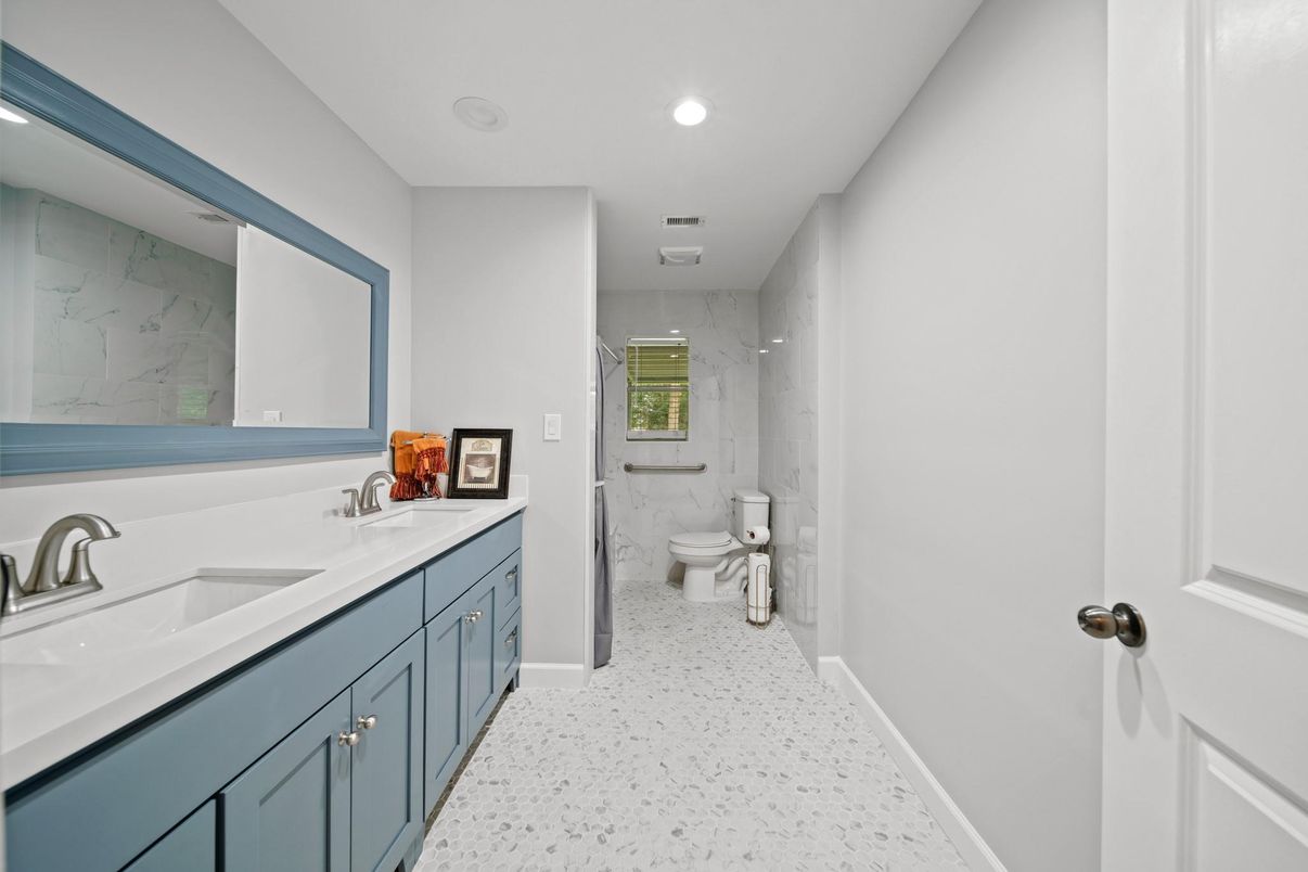 Bathroom, Dual Sink Vanities, Interior, Marble Walls, Recessed Lighting