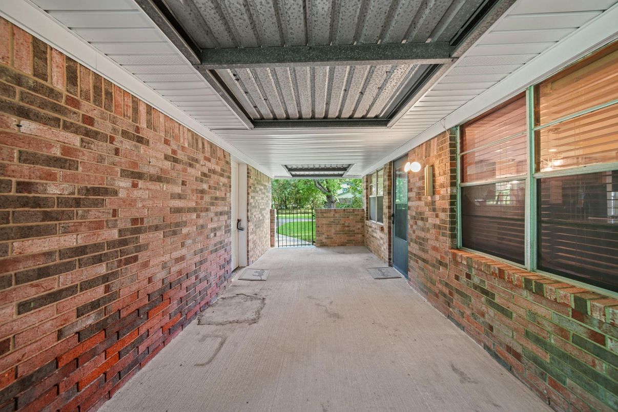 Exterior, Interior, Stone Walls